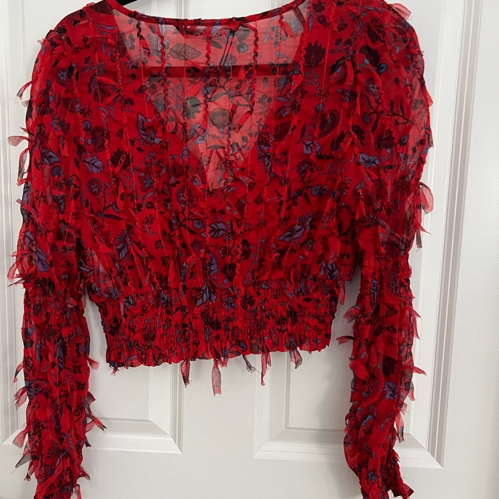 M zara red shirt